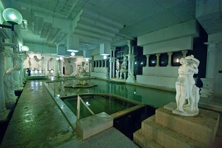 北の京芦別ギリシャ神殿大浴場